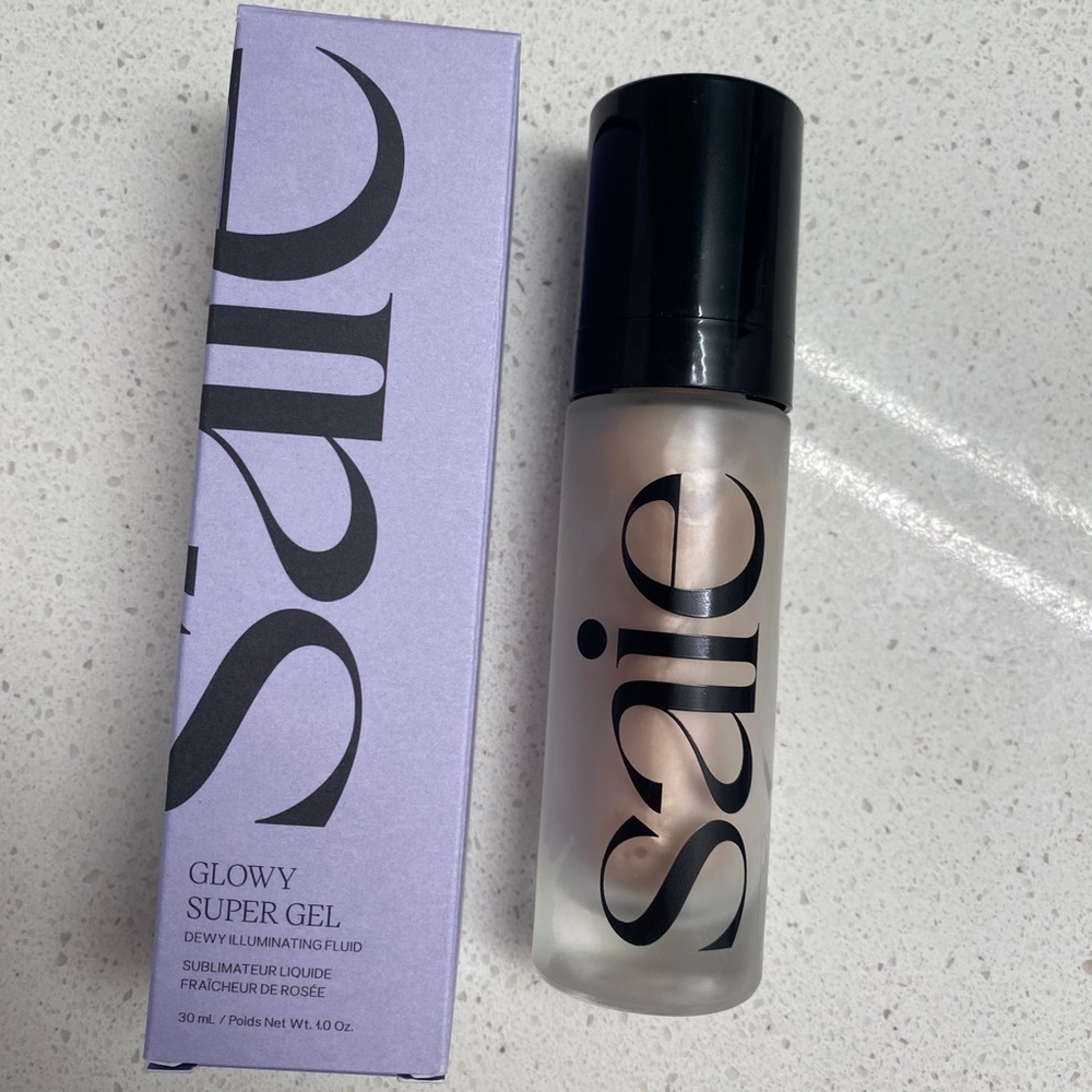 Saie Glowy Super Gel Lightweight Dewy Highlighter